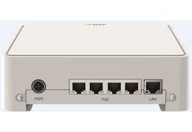 Netzwerk-Videorekorder mit 4 Kanälen und PoE-Switch